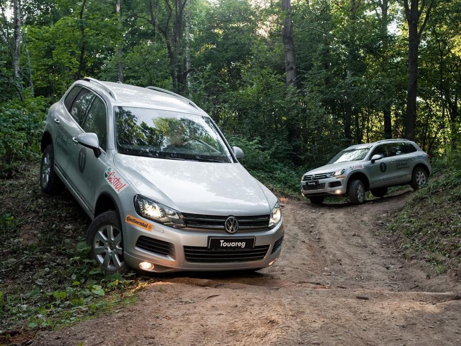  Volkswagen Touareg V6 TDi Terrain Tech Paket 2010 года  (фото 31 из 34)